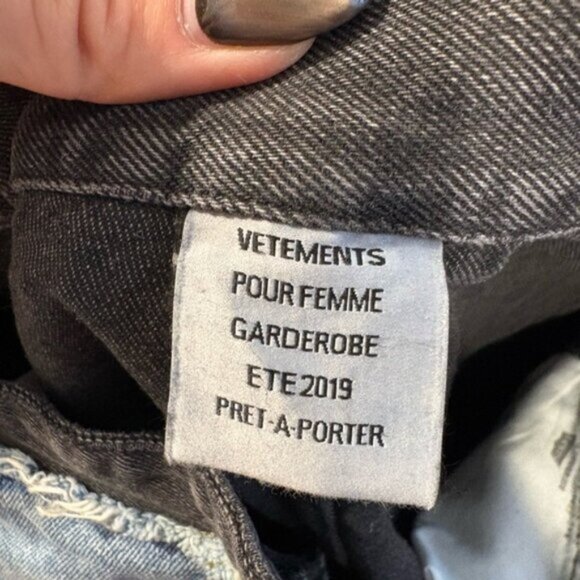 LEVI x VETEMENTS JEANS COLLAB- RECONSTRUCTED DENIM - Picture 9 of 13